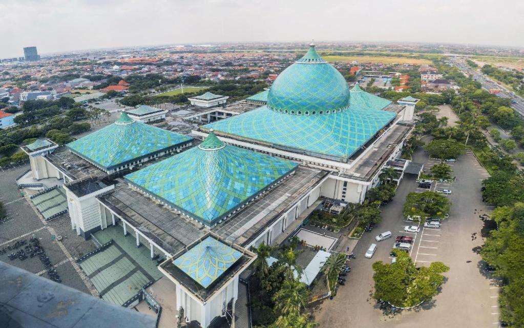 Oyo 91415 De Wijaya Hotel Sidoarjo Eksteriør bilde